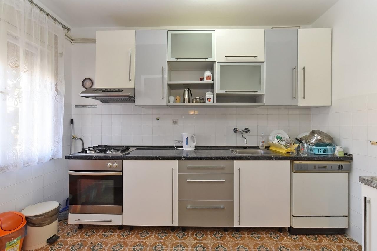 Apartments Josip 74 プーラ エクステリア 写真