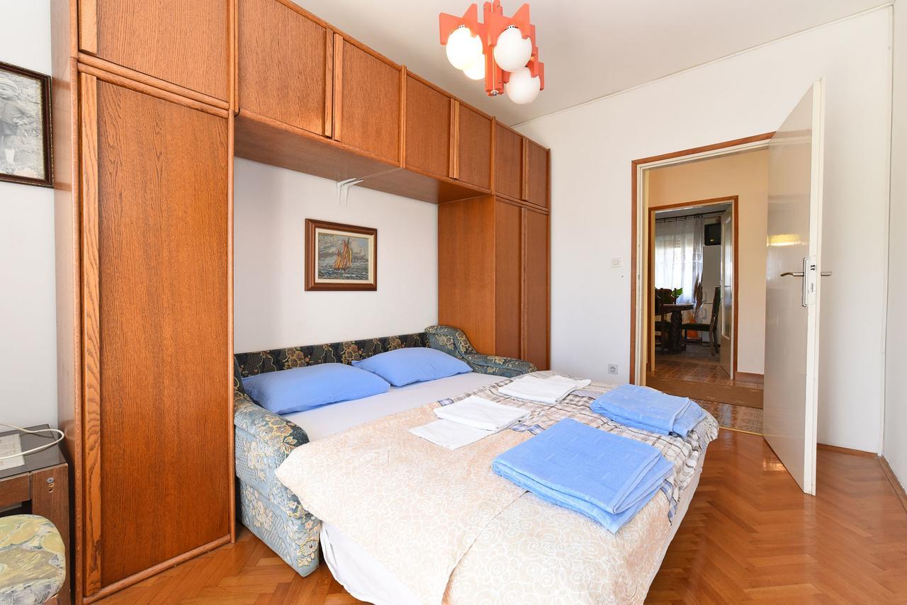 Apartments Josip 74 プーラ エクステリア 写真